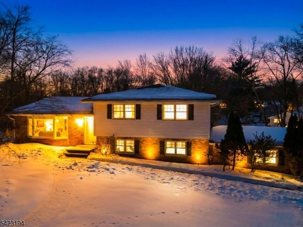 1011 Washington Ave., Westwood, NJ 07675