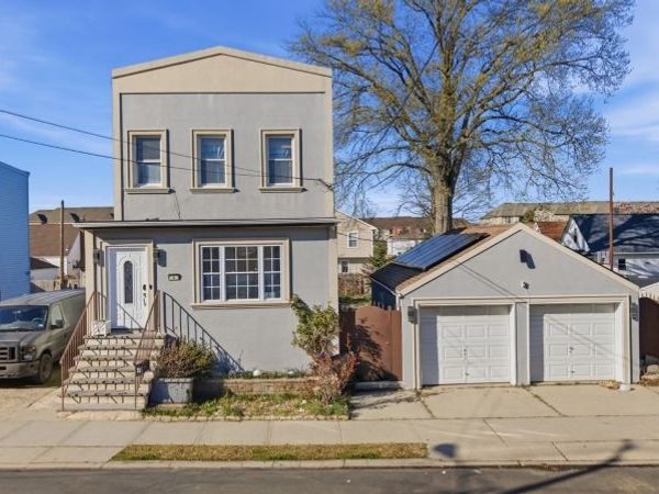 4 Jeanette St, Carteret, NJ 07008