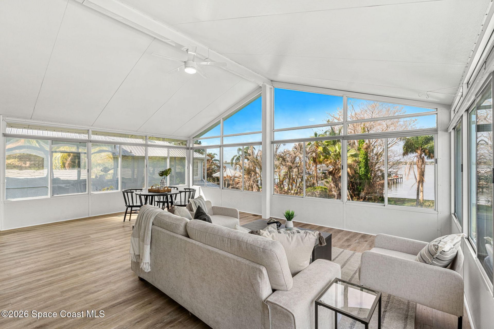 975 Oak Street , Merritt Island, FL 32953 Photo