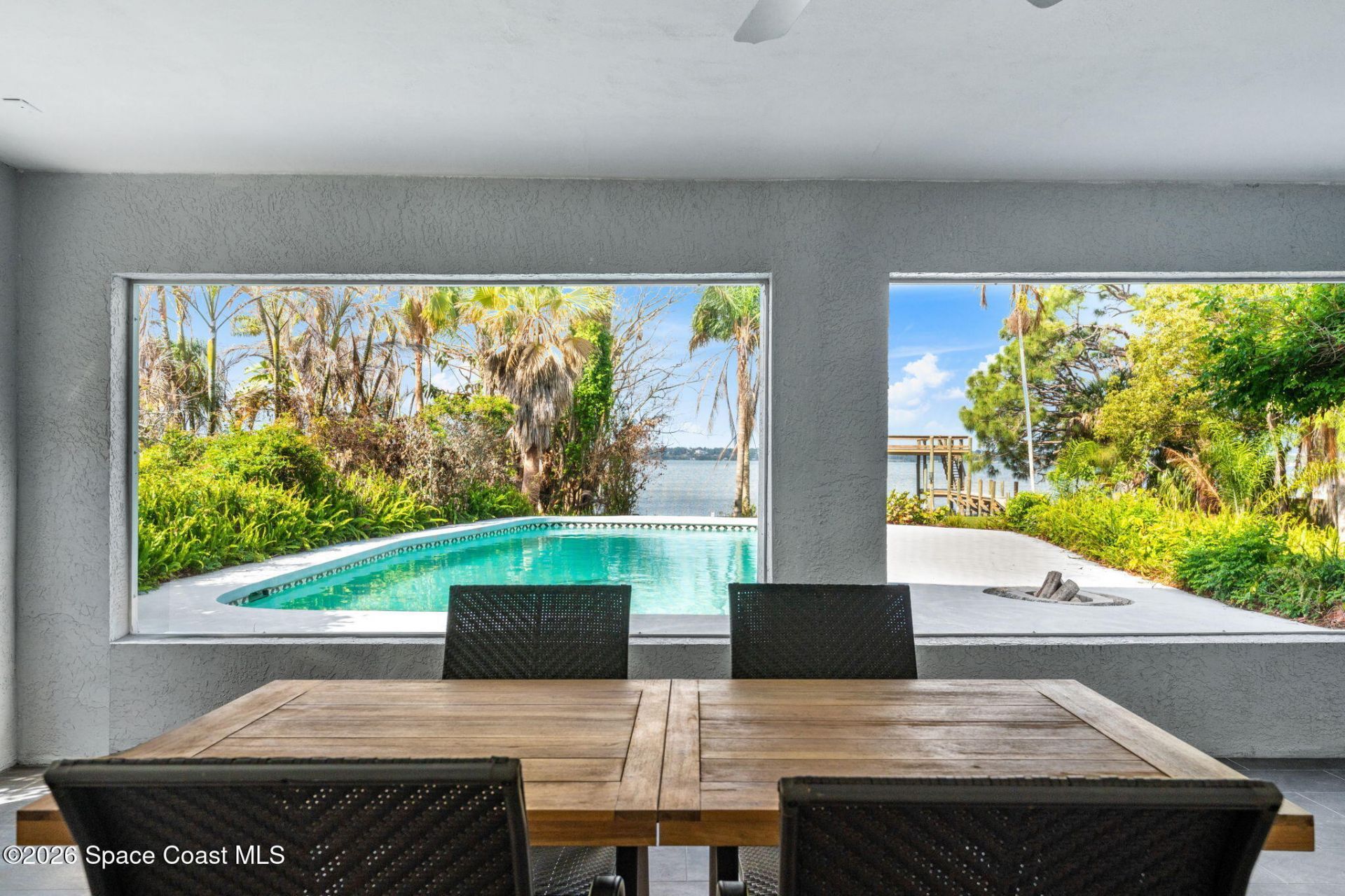 975 Oak Street, Merritt Island, FL 32953 Photo