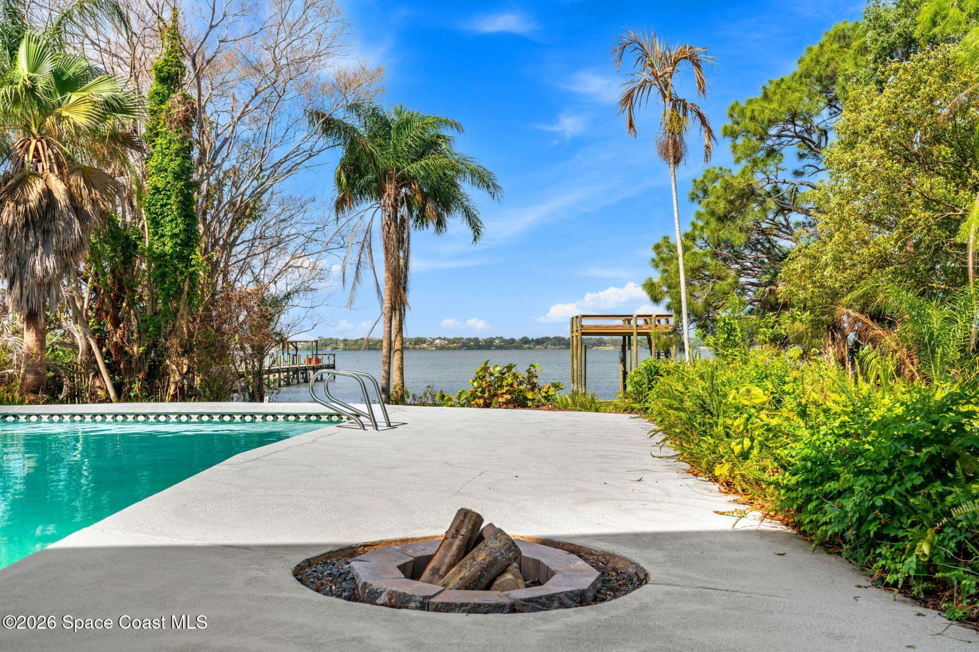 975 Oak Street , Merritt Island, FL 32953 Photo