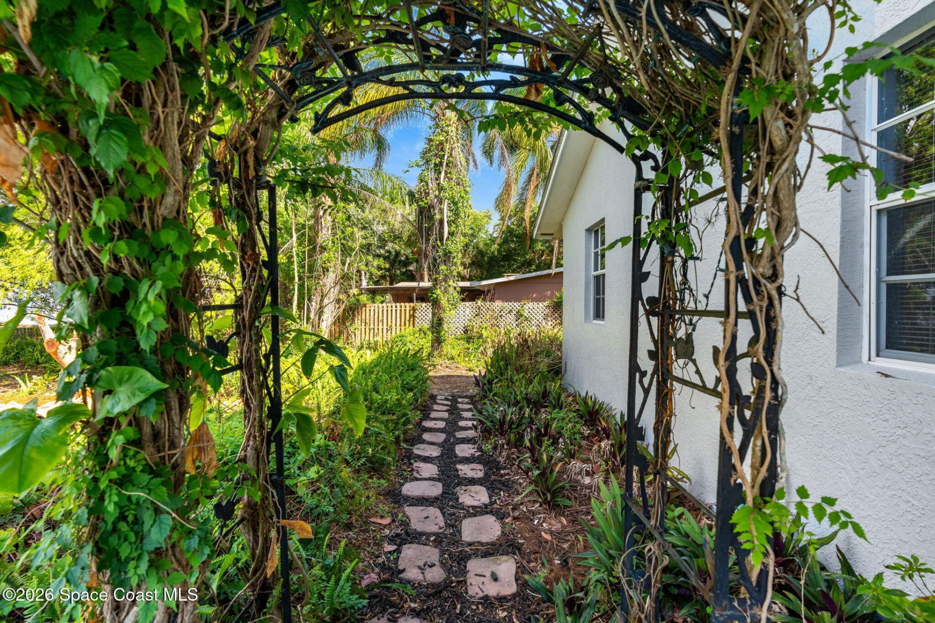 975 Oak Street, Merritt Island, FL 32953 Photo