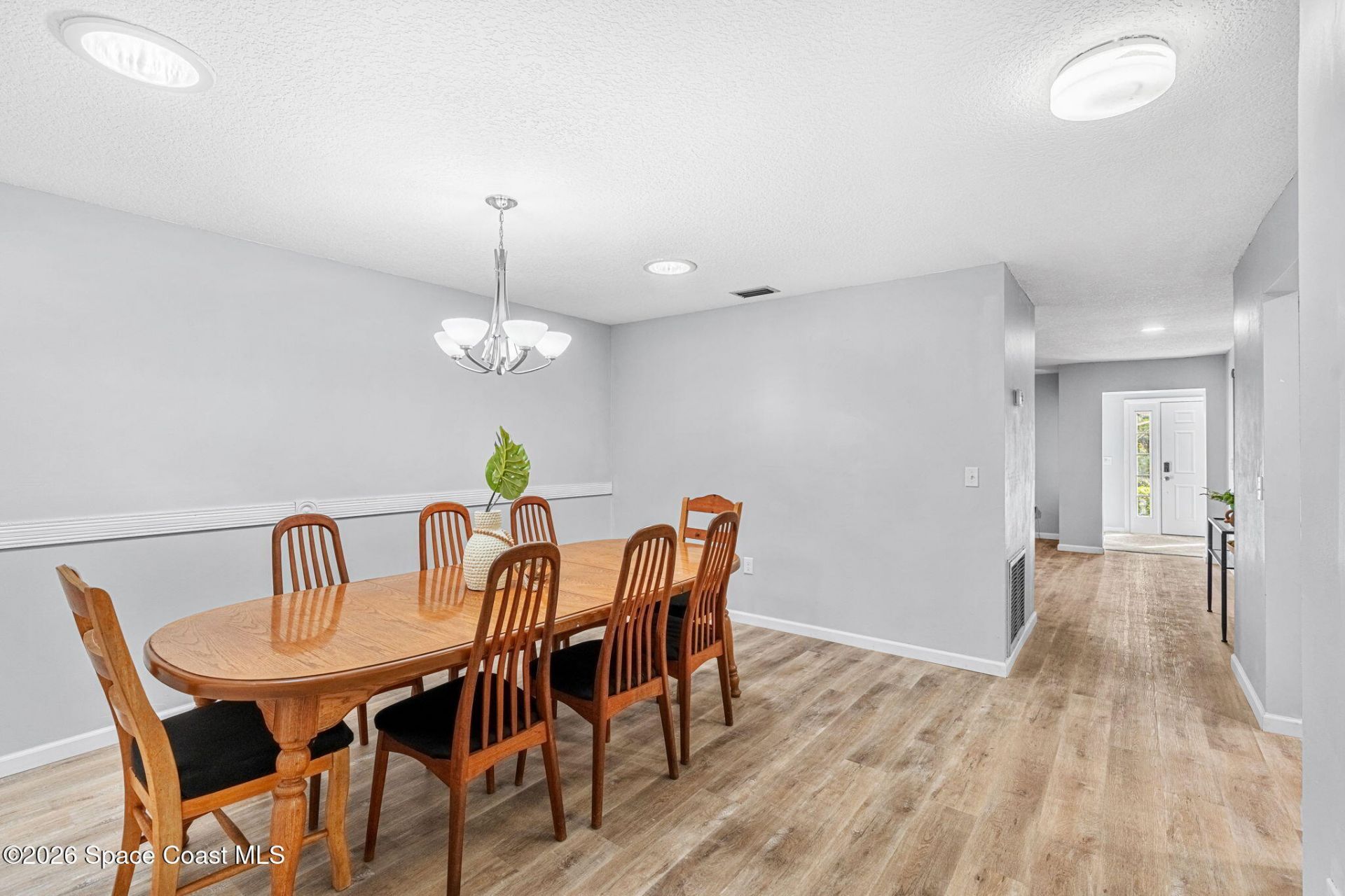 975 Oak Street, Merritt Island, FL 32953 Photo