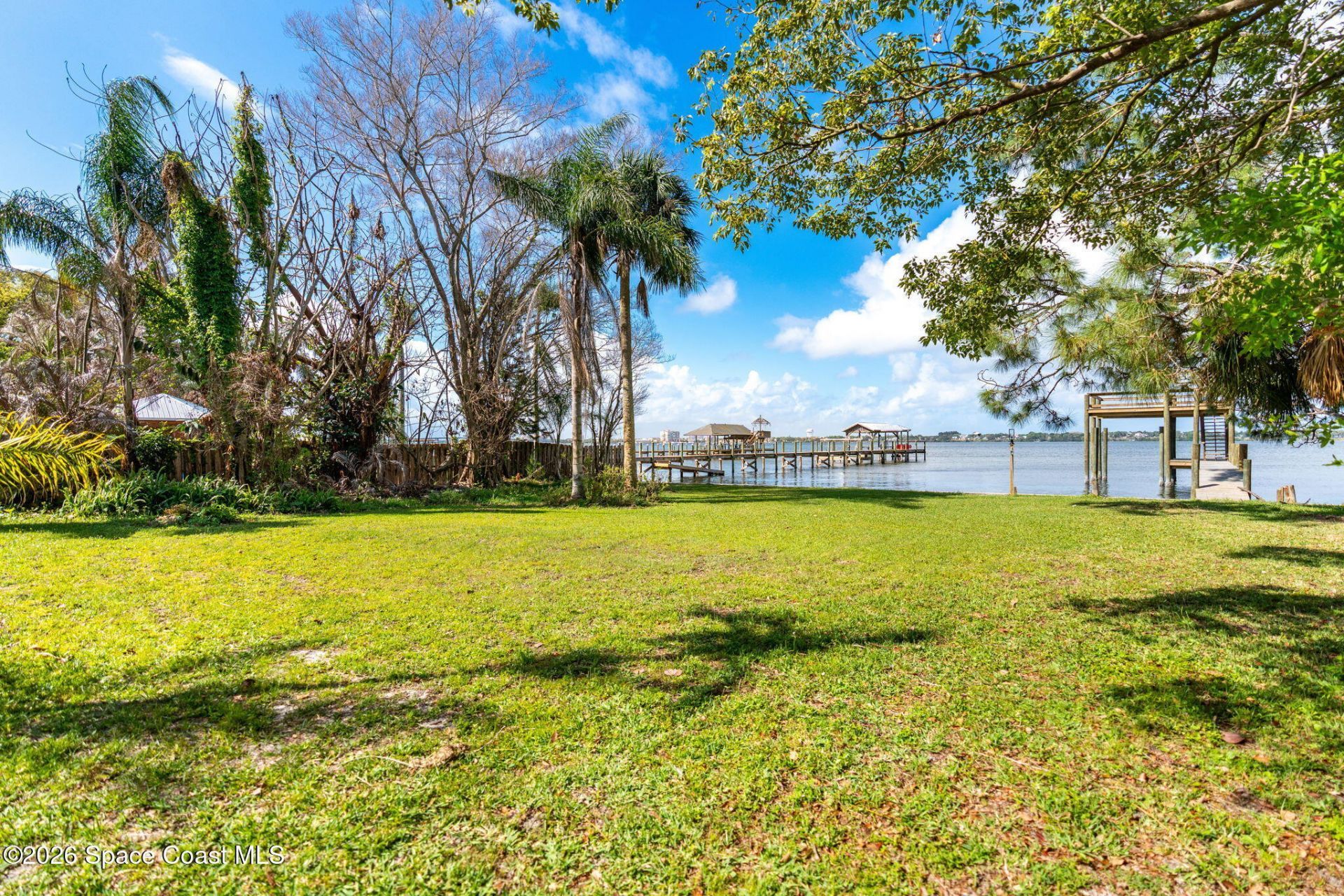 975 Oak Street , Merritt Island, FL 32953 Photo