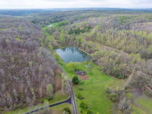 191 Forks River Rd, Waverly, TN 37185