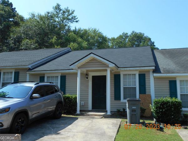 102 Clara Jean Court, Lagrange, GA 30241