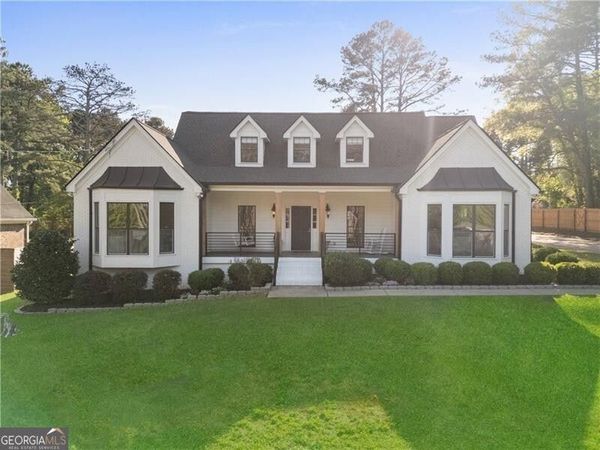 403 Rockbridge Road SW, Lilburn, GA 30047