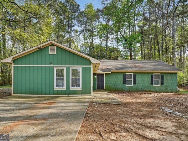 2729 Caribou Courts, Morrow, GA 30260