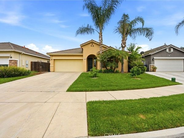 1428 N Leila Street, Visalia, CA 93291