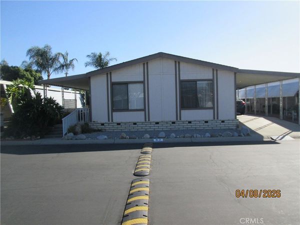 24600 Mountain Avenue, Unit 63, Hemet, CA 92544