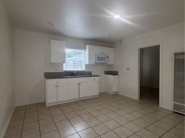 1131 St Louis Avenue, Unit 9, Long Beach, CA 90804