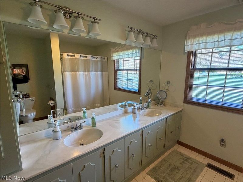 1135 Forsyth Place, East Liverpool, OH 43920 Photo 29