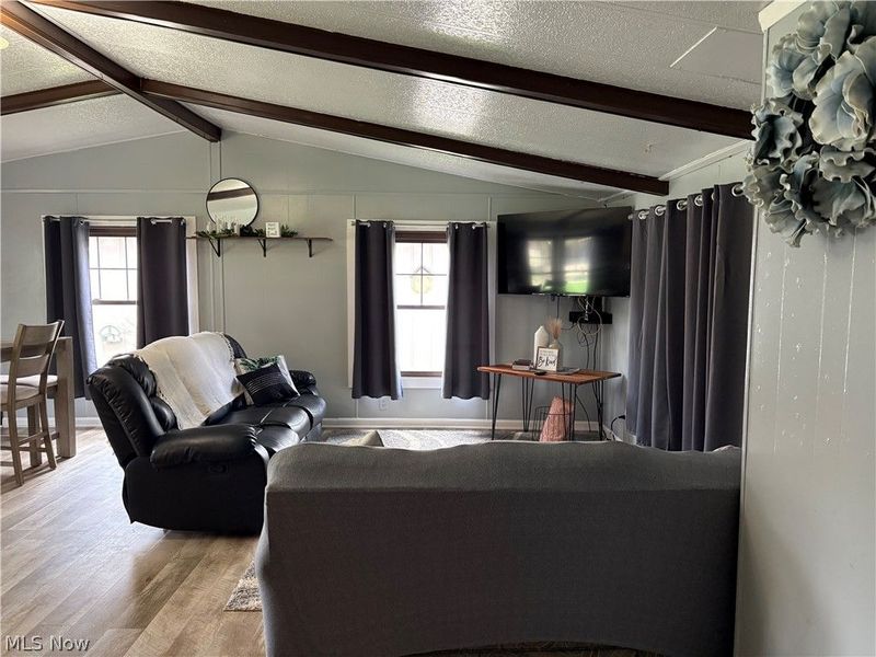 2276 Lodge Road SW, Sherrodsville, OH 44675 Photo 10