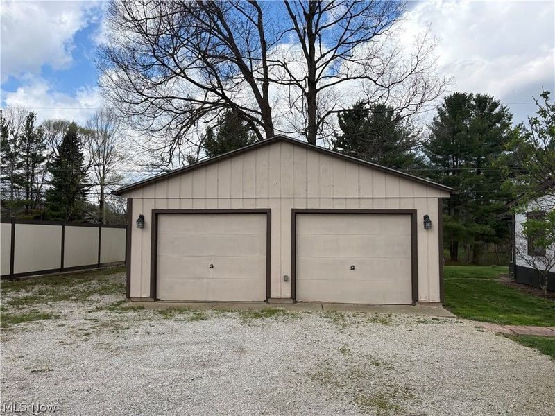 2276 Lodge Road SW, Sherrodsville, OH 44675 Photo 24