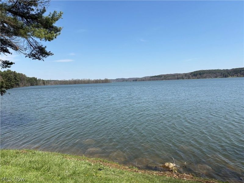 2276 Lodge Road SW, Sherrodsville, OH 44675 Photo 27