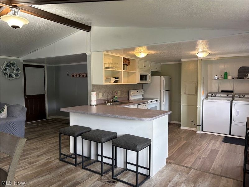 2276 Lodge Road SW, Sherrodsville, OH 44675 Photo 7