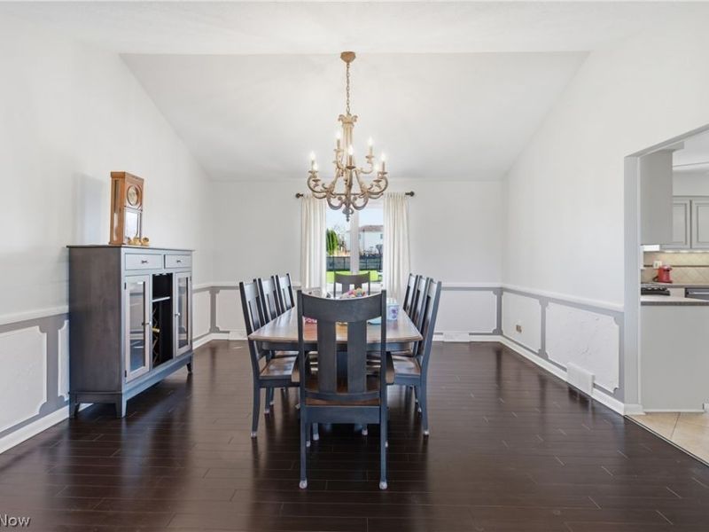 13901 Bennington Boulevard, Middleburg Heights, OH 44130 Photo 10