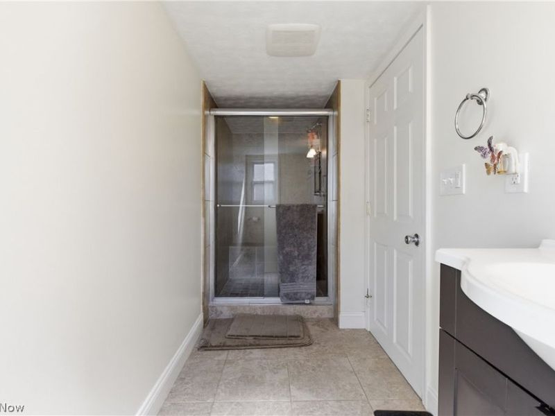 13901 Bennington Boulevard, Middleburg Heights, OH 44130 Photo 21