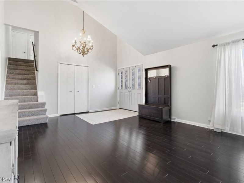 13901 Bennington Boulevard, Middleburg Heights, OH 44130 Photo 5