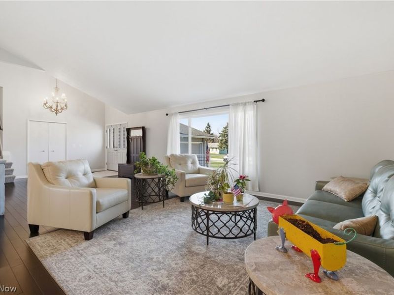 13901 Bennington Boulevard, Middleburg Heights, OH 44130 Photo 7