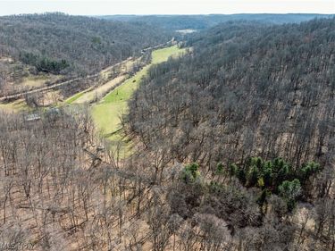 2255 Township Road 34, Killbuck, OH 44637