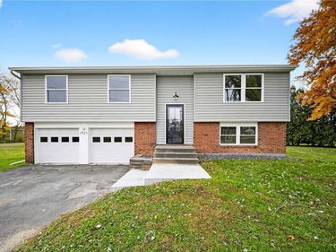 7923 Appleton Road, Cicero, NY 13039