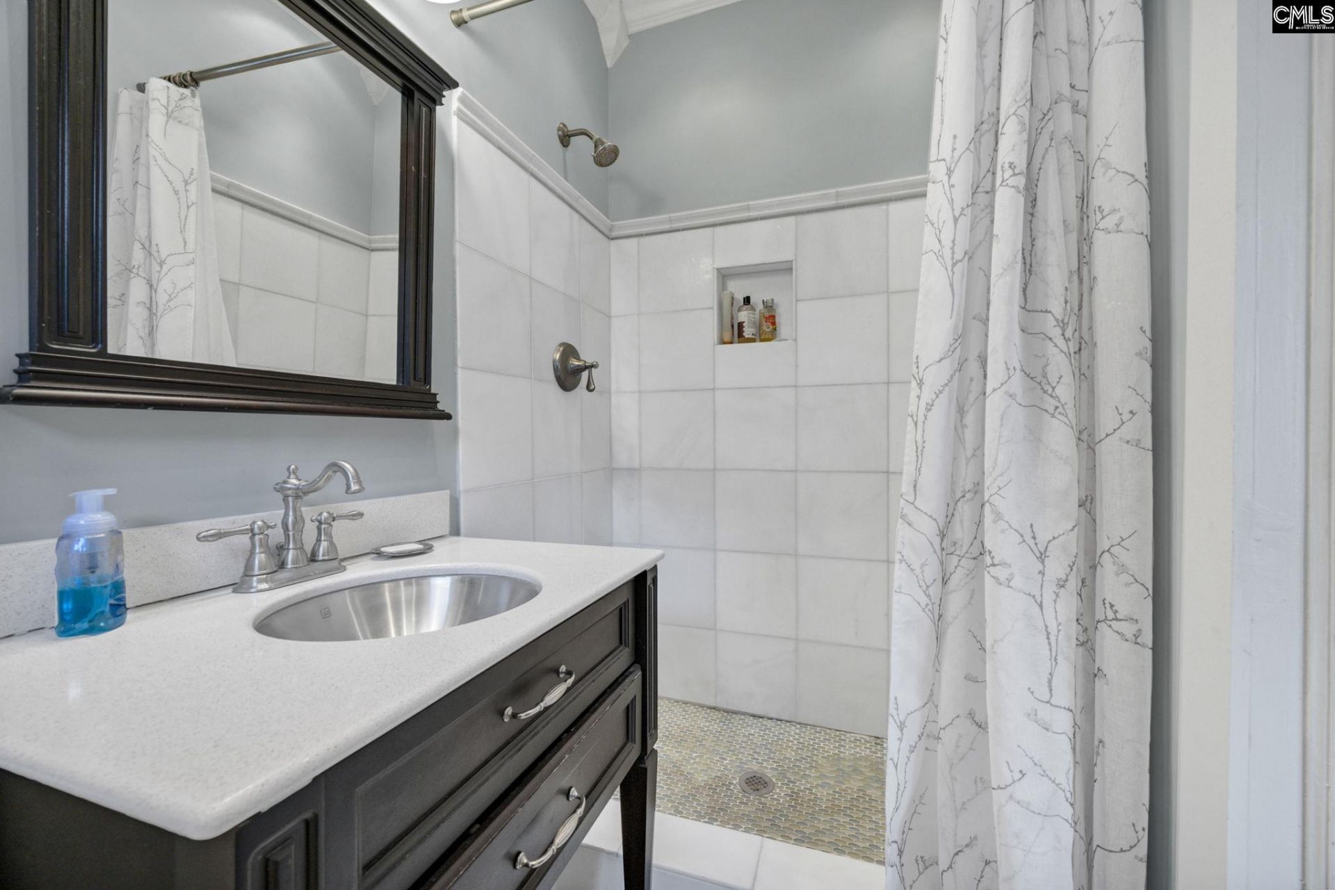 2145 Marion Street Photo 30