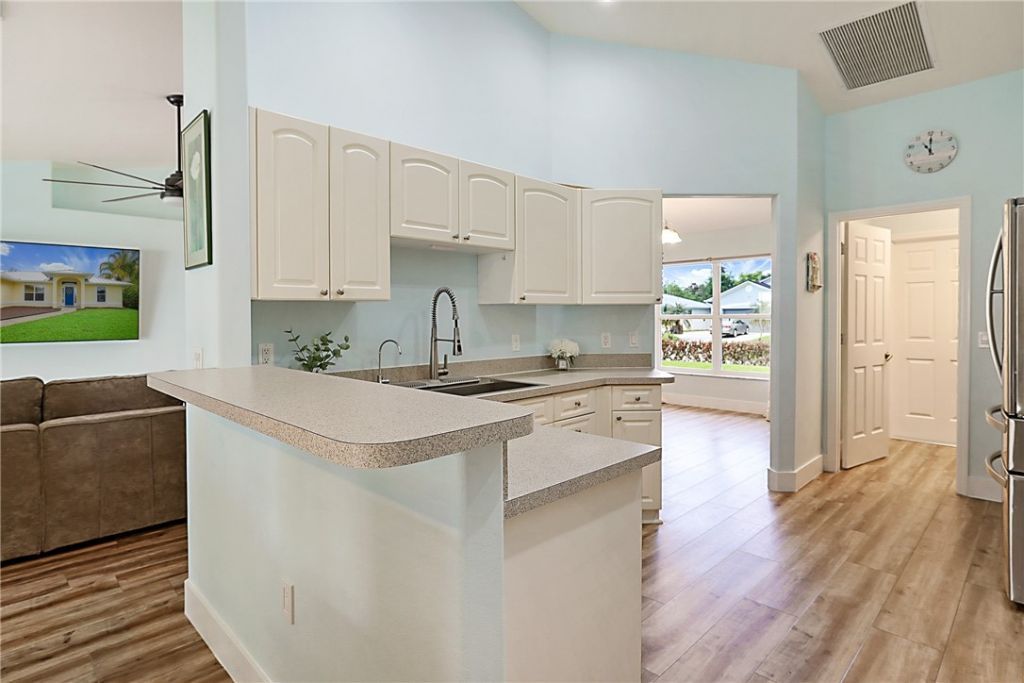 432 Biscayne Lane, Sebastian, FL 32958 Photo