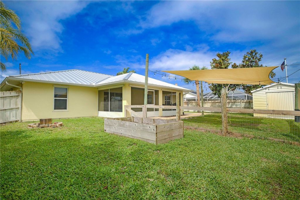 432 Biscayne Lane, Sebastian, FL 32958 Photo