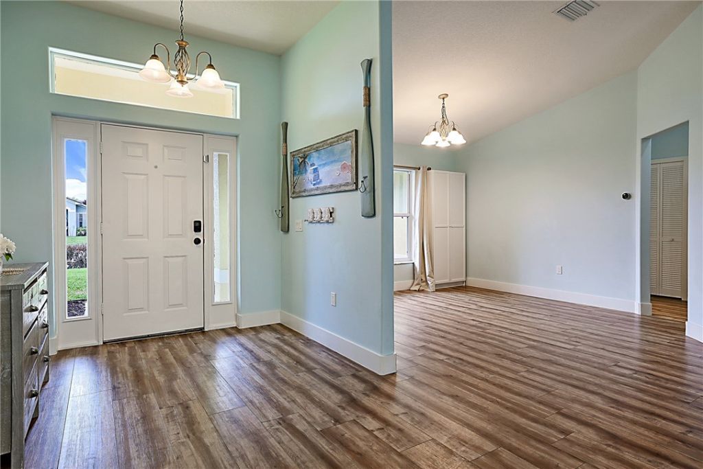 432 Biscayne Lane, Sebastian, FL 32958 Photo