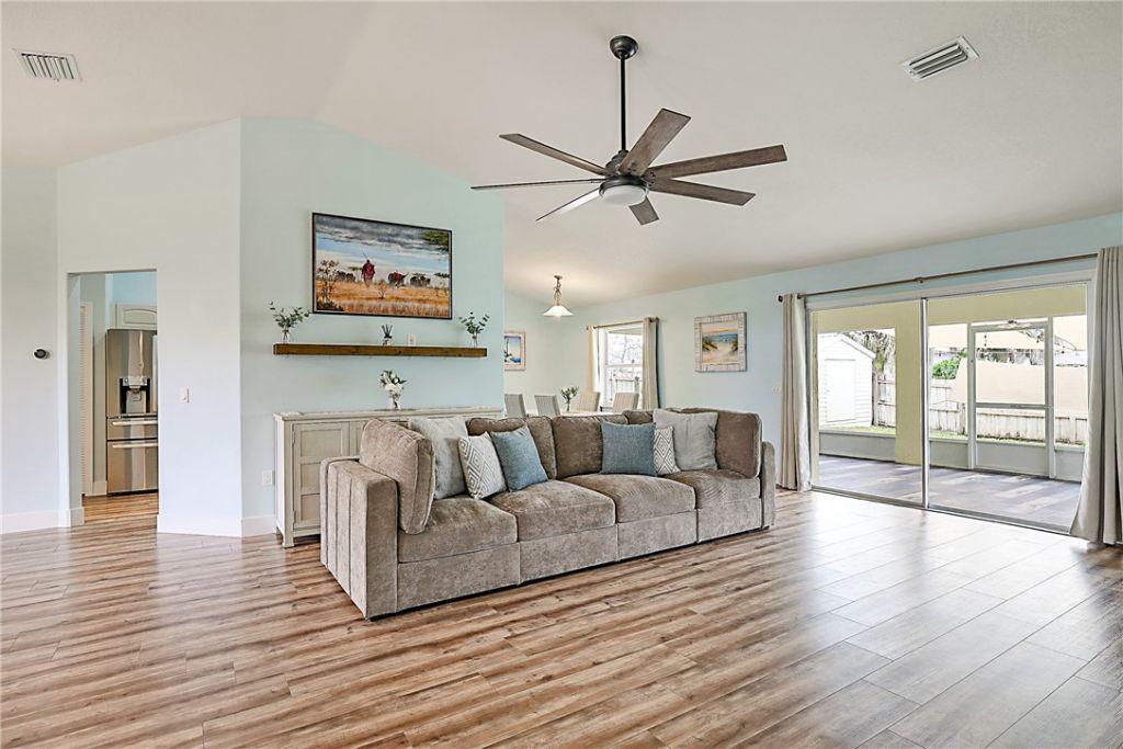 432 Biscayne Lane, Sebastian, FL 32958 Photo