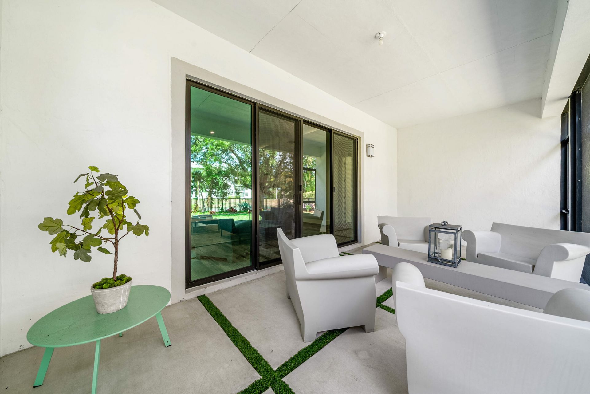 3069 Safflower Circle, West Palm Beach, FL 33401 Photo