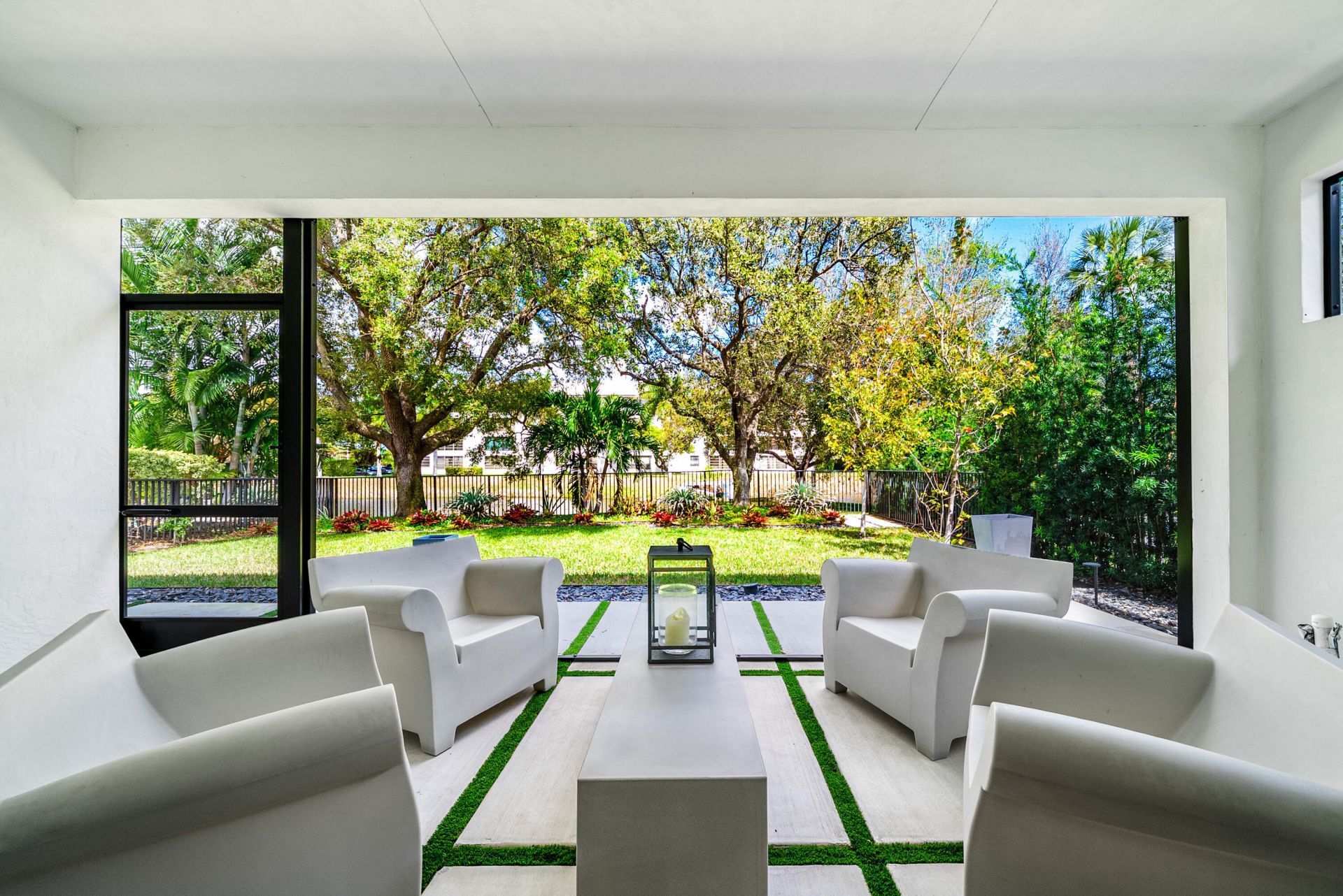 3069 Safflower Circle, West Palm Beach, FL 33401 Photo