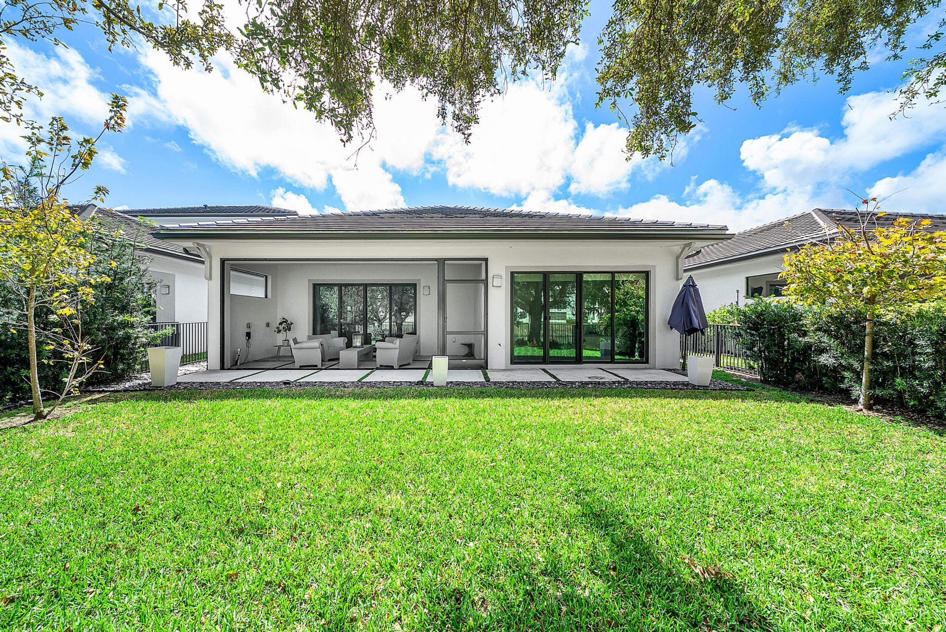 3069 Safflower Circle, West Palm Beach, FL 33401 Photo