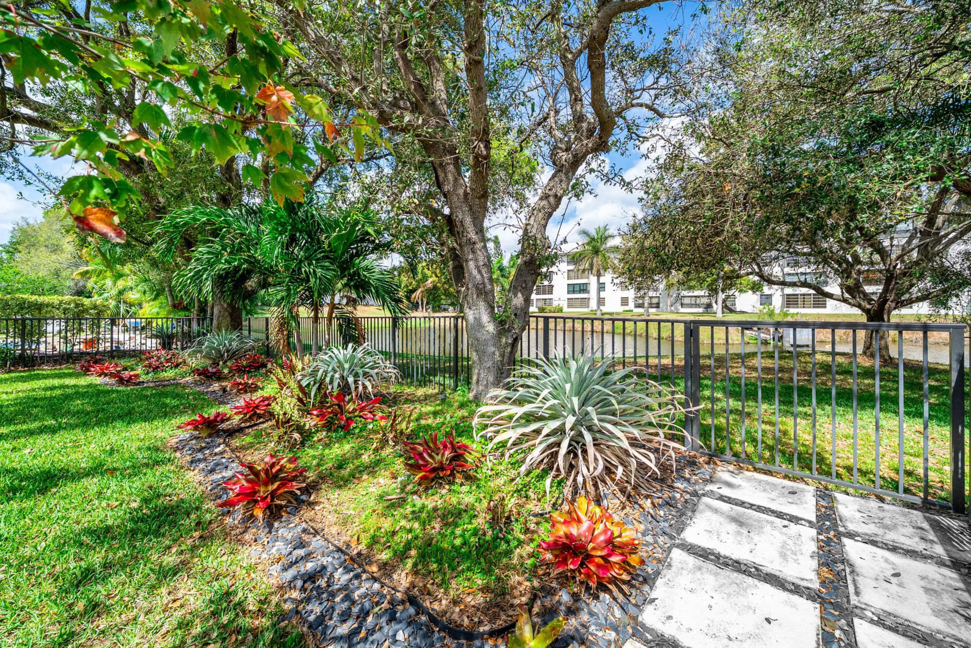 3069 Safflower Circle, West Palm Beach, FL 33401 Photo