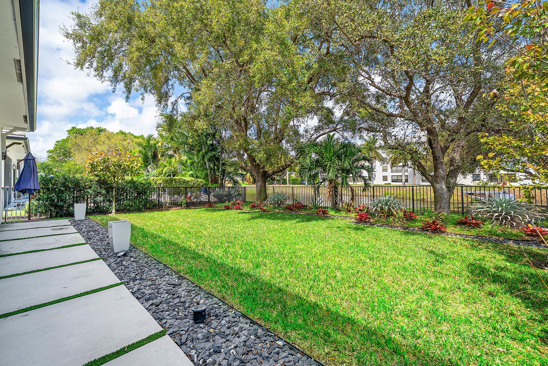 3069 Safflower Circle, West Palm Beach, FL 33401 Photo