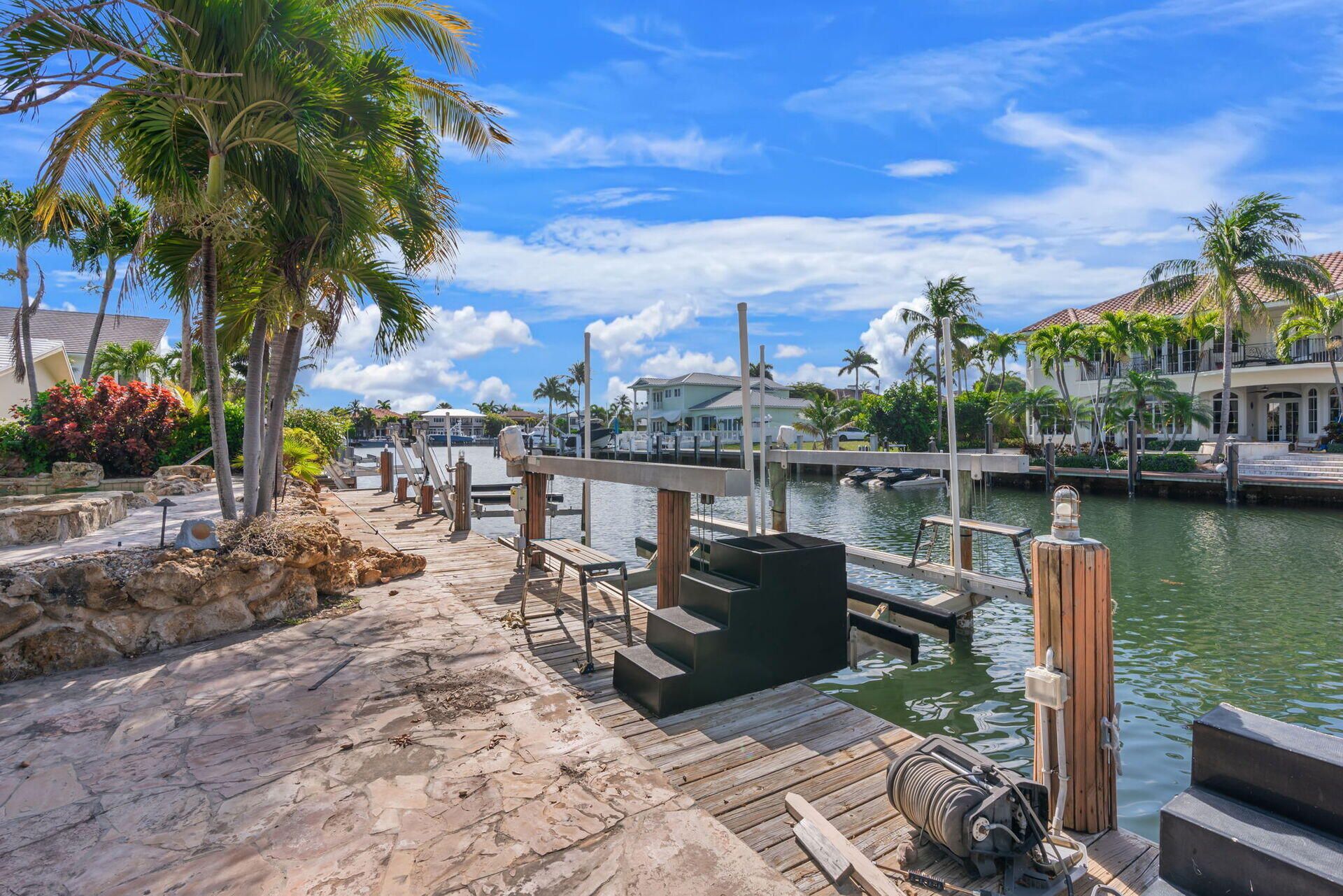 2858 NE 33rd St, Lighthouse Point, FL 33064 Photo