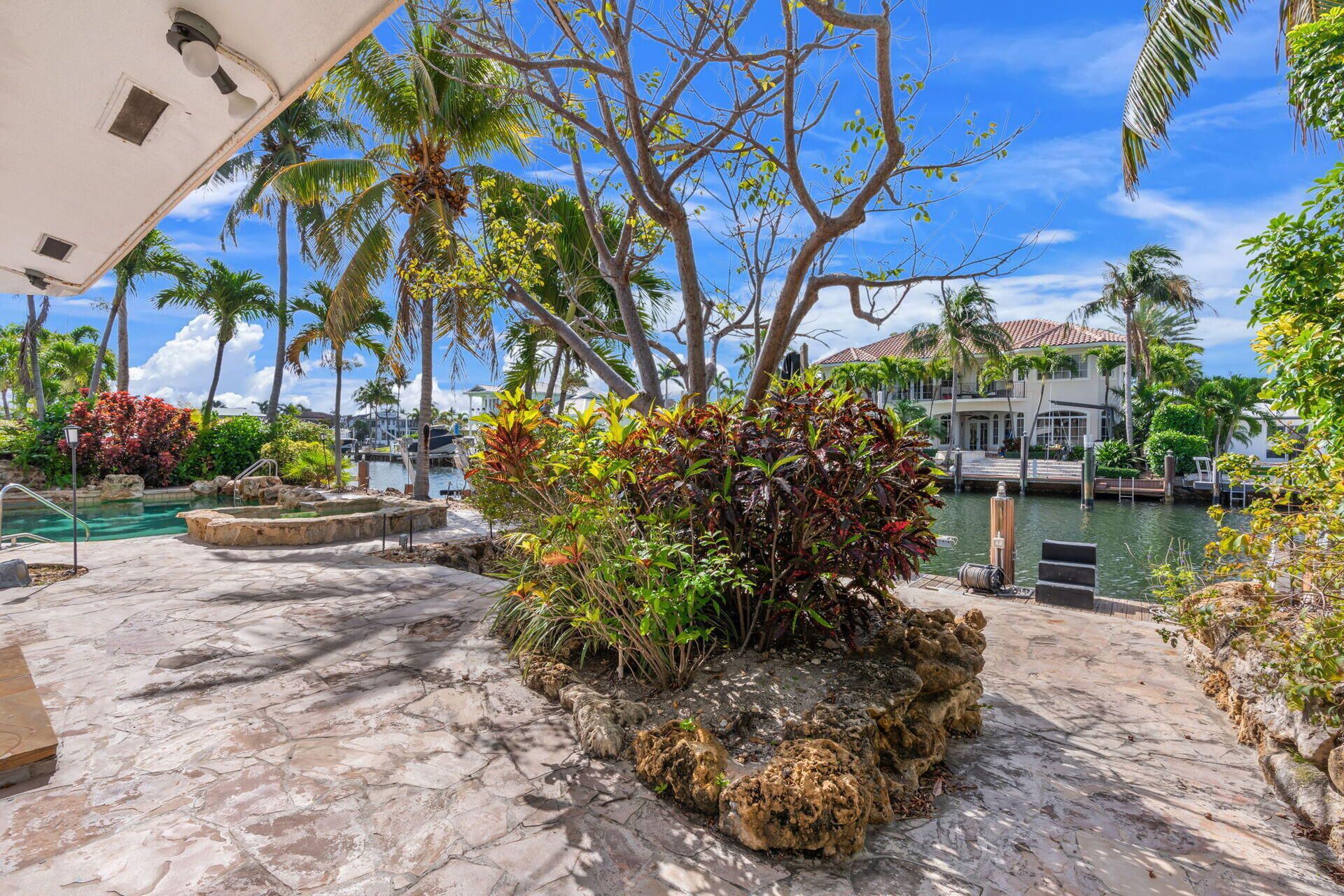 2858 NE 33rd St, Lighthouse Point, FL 33064 Photo