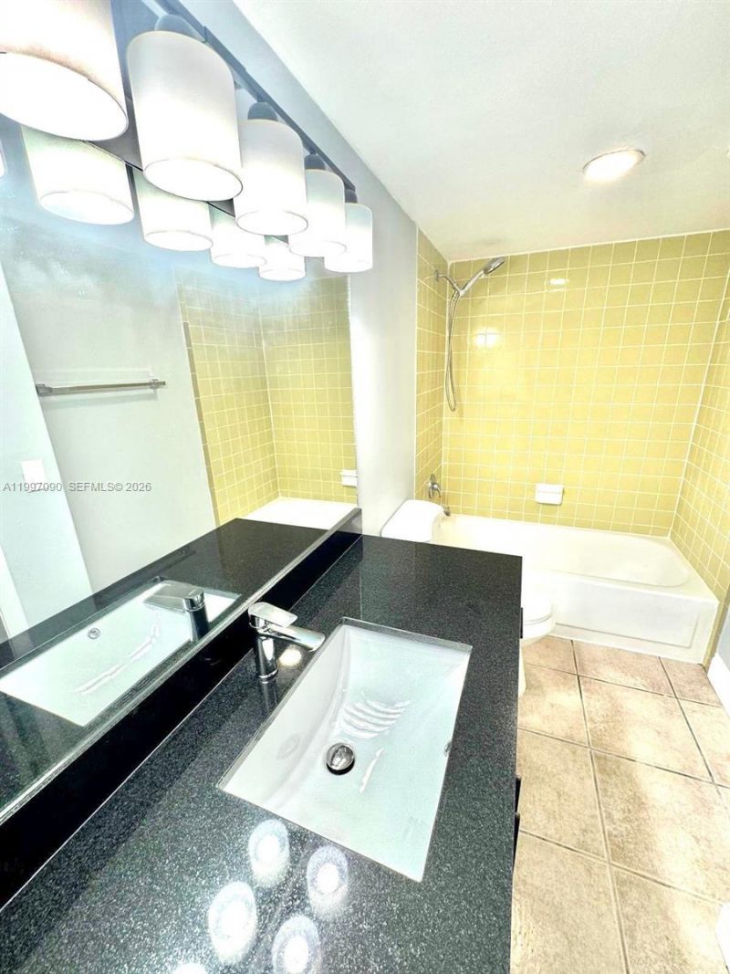 400 NE 18th Ave, Unit 206, Homestead, FL 33033 Photo