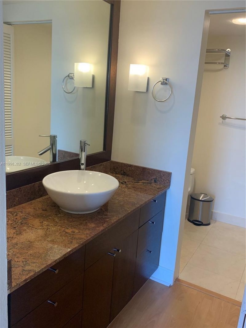 177 Ocean Lane Dr, Unit 512, Key Biscayne, FL 33149 Photo