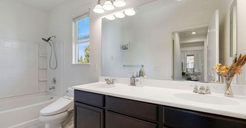 7071 N Mariposa Ct, Dublin, CA 94568 Photo