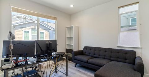 7071 N Mariposa Ct, Dublin, CA 94568 Photo