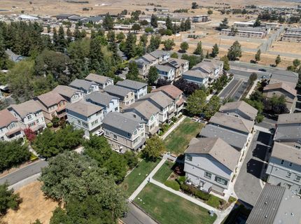 7071 N Mariposa Ct, Dublin, CA 94568 Photo