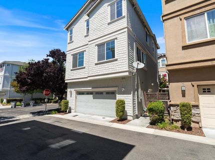 7071 N Mariposa Ct, Dublin, CA 94568 Photo