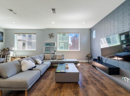 7071 N Mariposa Ct, Dublin, CA 94568 Photo