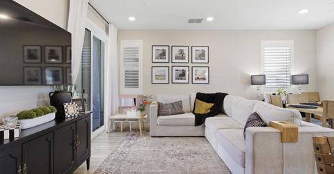 2949 Grassy Bank Ave, Sacramento, CA 95833 Photo