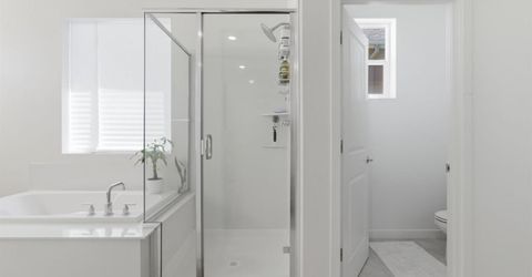 2949 Grassy Bank Ave, Sacramento, CA 95833 Photo