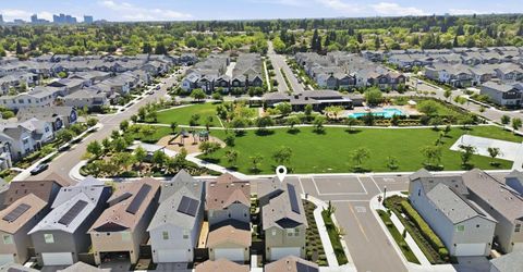 2949 Grassy Bank Ave, Sacramento, CA 95833 Photo