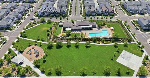 2949 Grassy Bank Ave, Sacramento, CA 95833 Photo