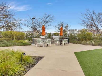 2949 Grassy Bank Ave, Sacramento, CA 95833 Photo